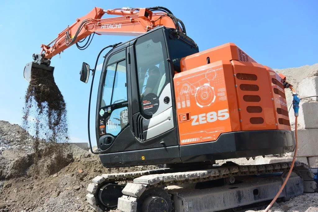 Hitachi Zero Emission excavator ZE85 - For a clean jobsite