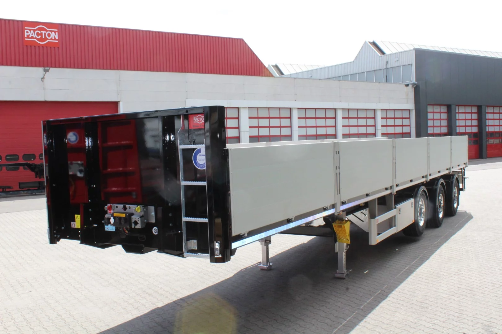 Luyckx et Pacton s'associent pour des solutions totales
