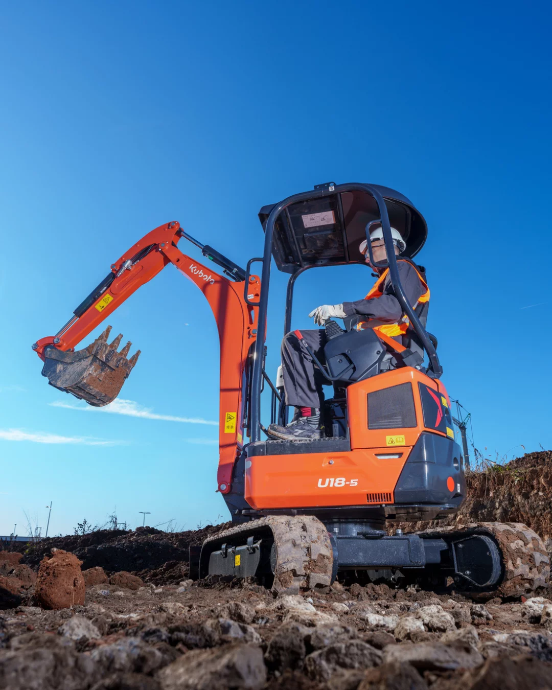 Profitez-en dès maintenant : offres spéciales sur les machines Kubota et Hitachi