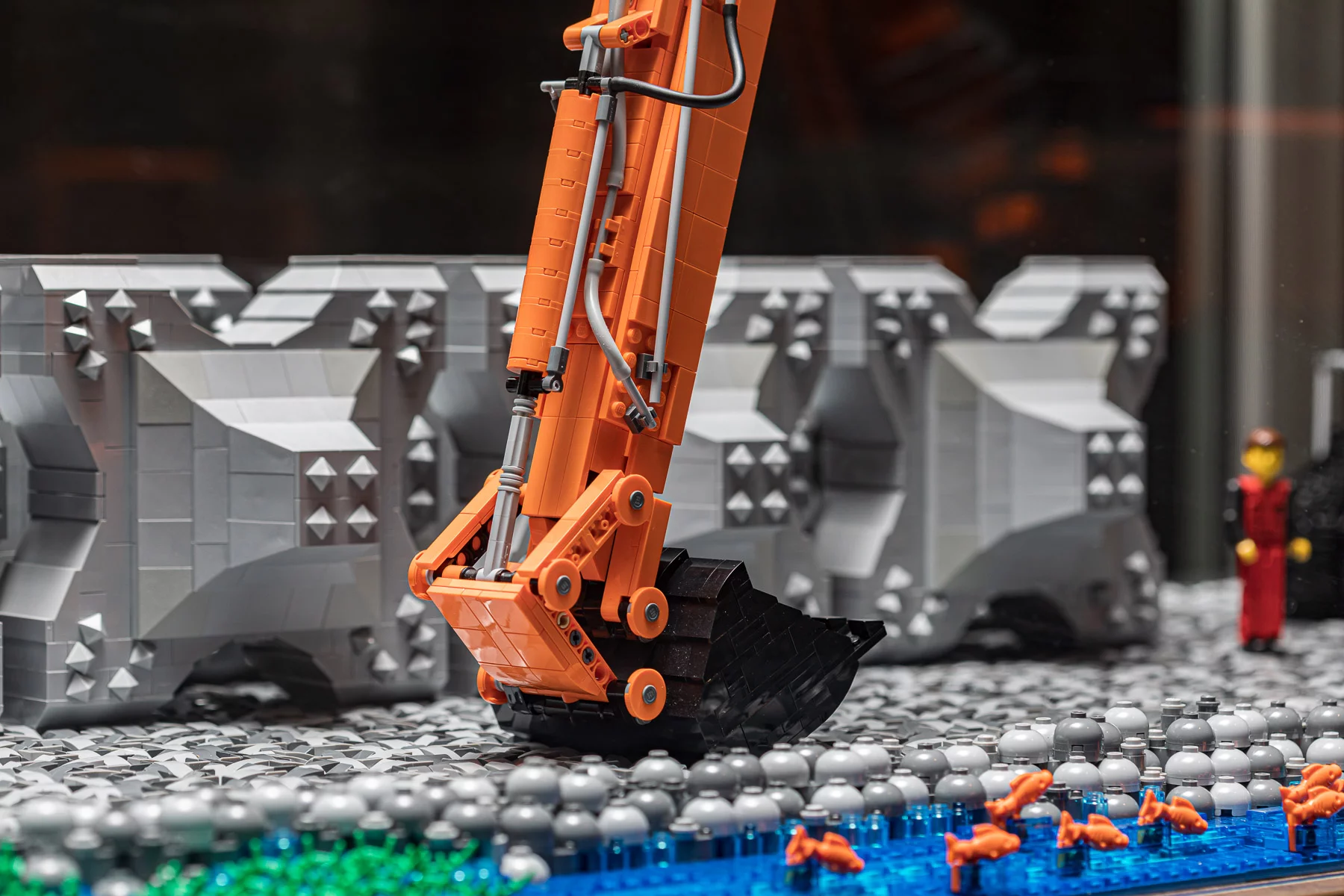 Modèle réduit Lego® EX1900 SL 40 mètres et EX1200-7 avec 2-piece boom