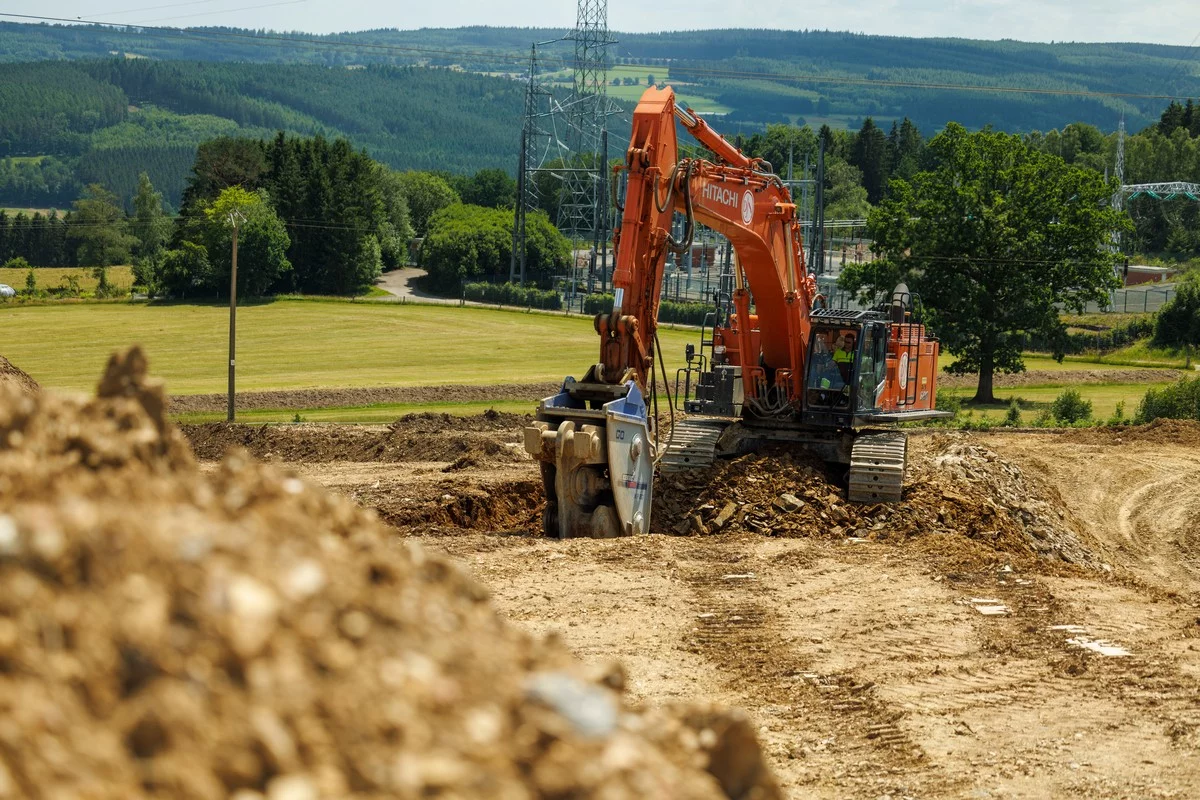 Jan De Nul déploie la nouvelle Hitachi ZX690LCH-7 en Belgique