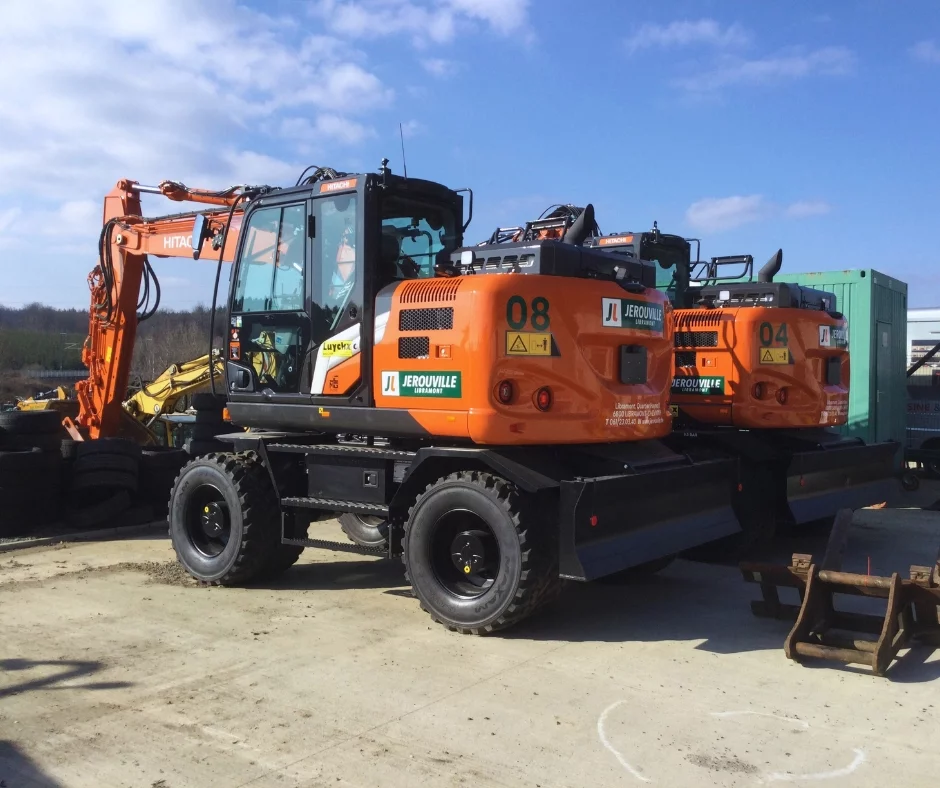 Entreprise Jerouville choisit la qualité : Hitachi ZX155W-7