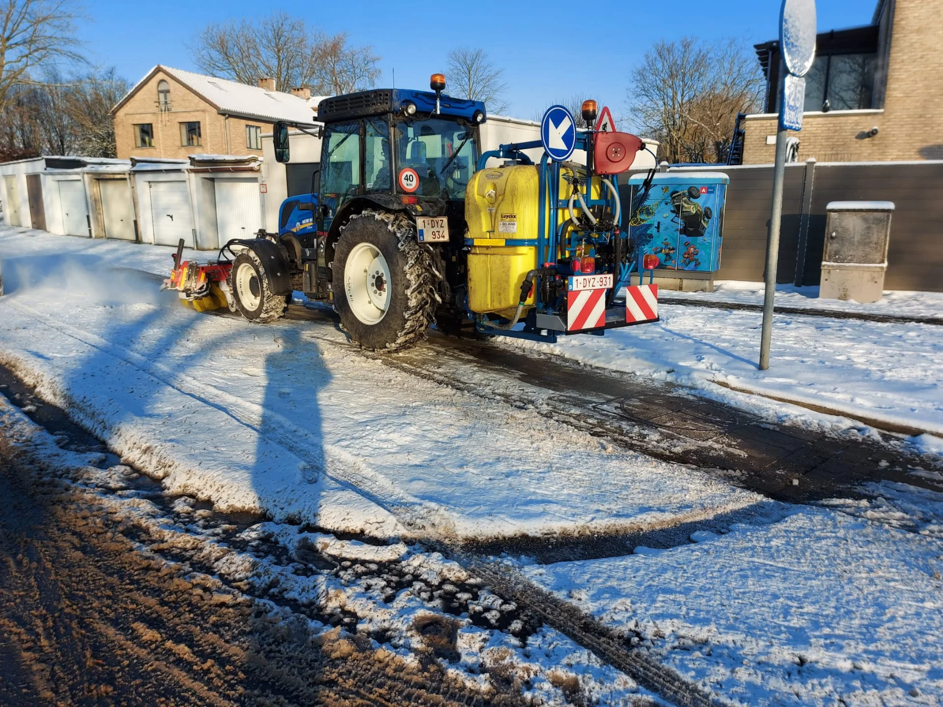 Service hivernal de la ville Anvers avec 13 tracteurs New Holland