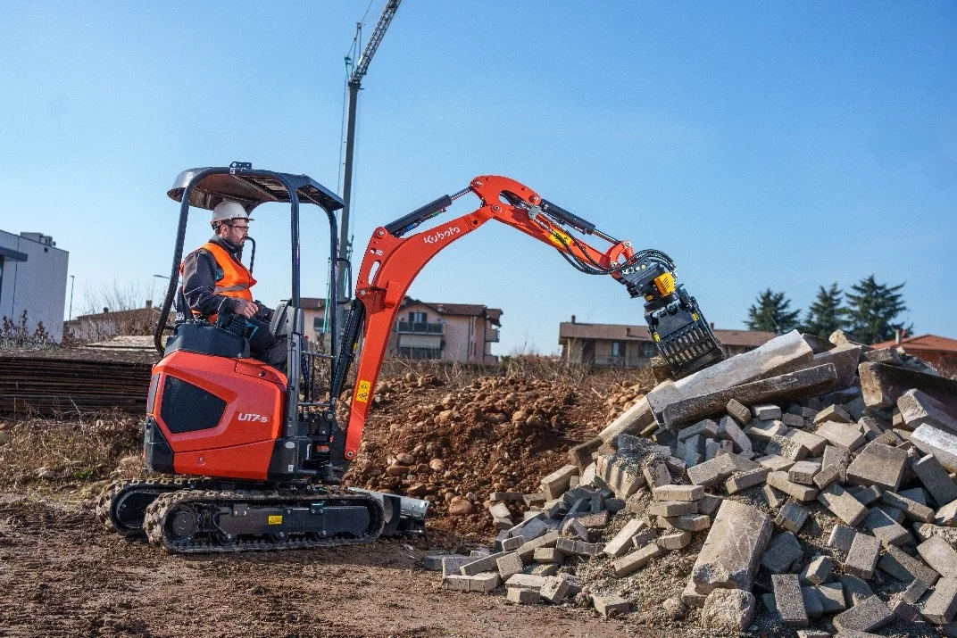 Kubota établit de nouveaux standards dans la gamme 1,5 - 2 tonnes avec les nouvelles U17-5 et U18-5