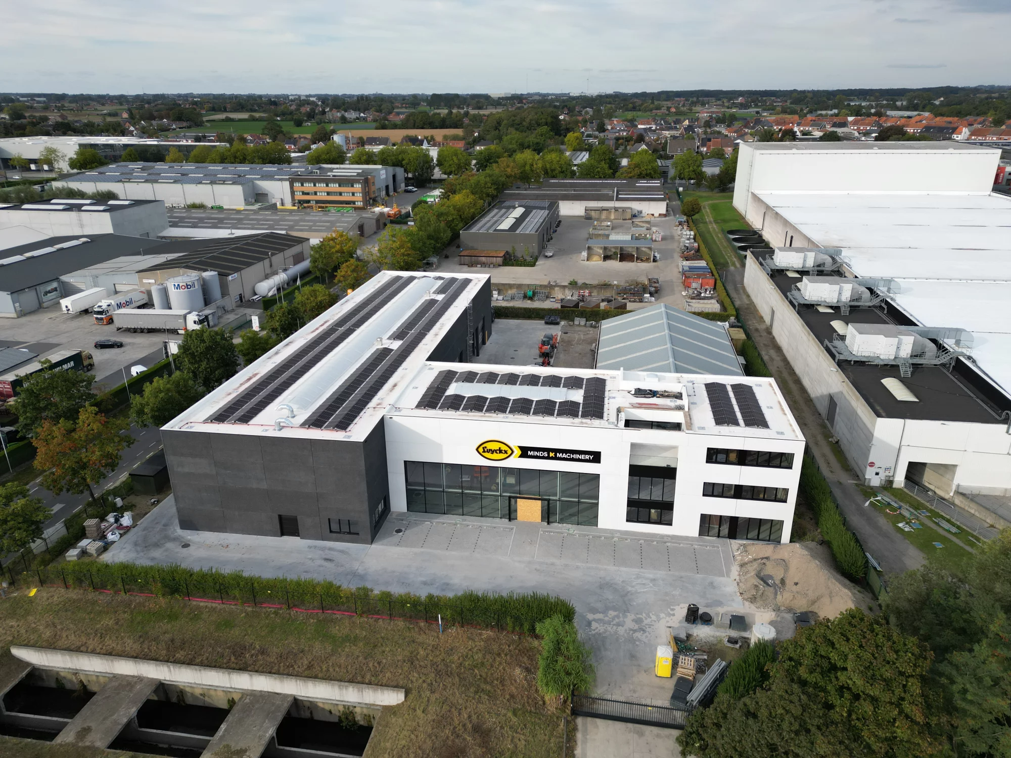 Ouverture nouvelle succursale Luyckx à Izegem