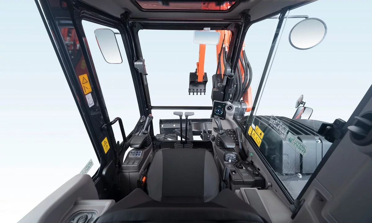 Kubota lance une midi-pelle de 8 tonnes de nouvelle génération