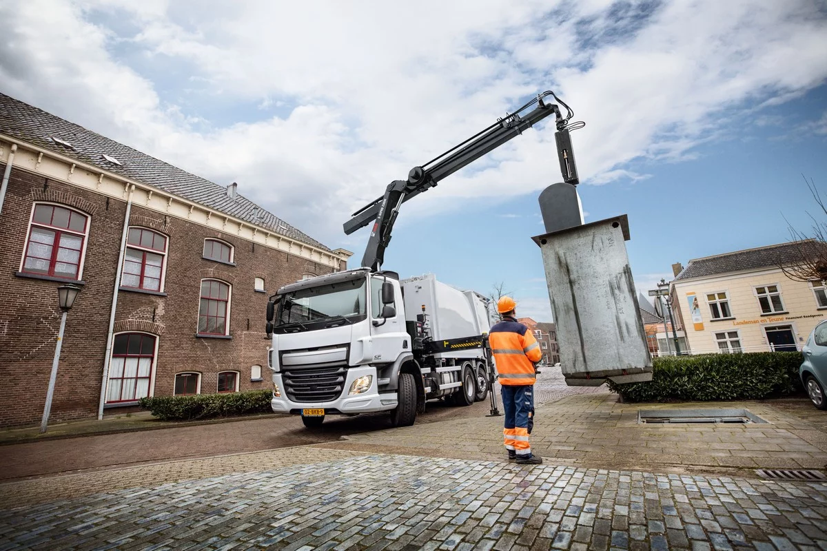 Luyckx annonce officiellement son partenariat avec HIAB
