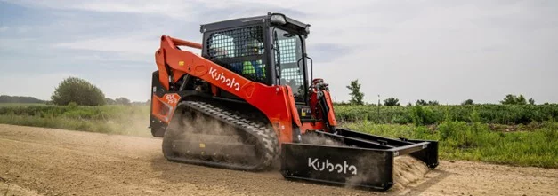 Kubota lance chargeuse compacte sur chenilles SVL75-3 sur le marché européen