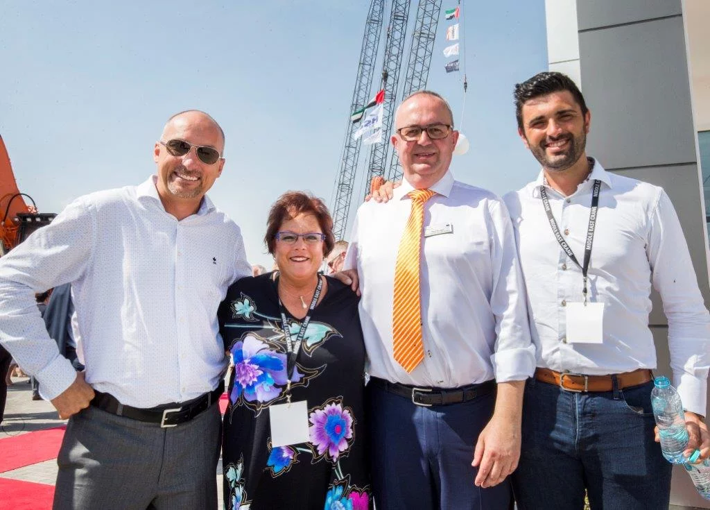 OUVERTURE des nouvelles infrastructures Middle East Crane