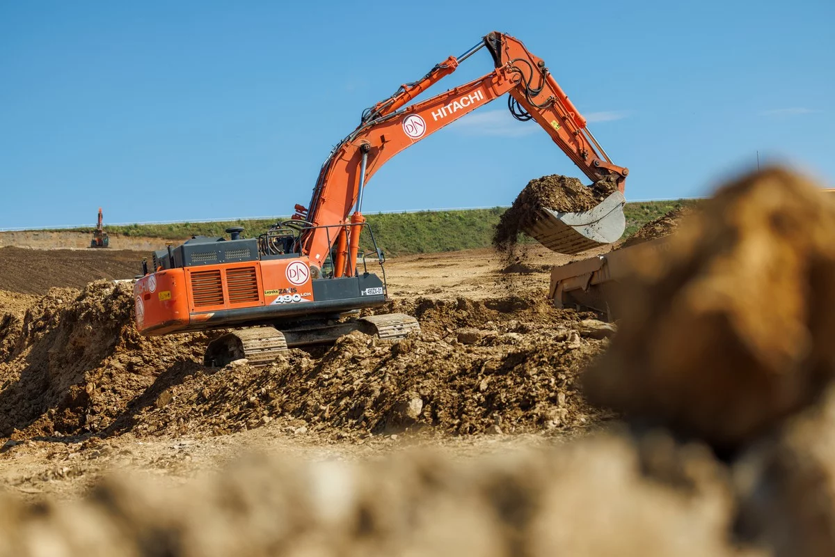Jan De Nul zet nieuwe Hitachi ZX690LCH-7 in in België