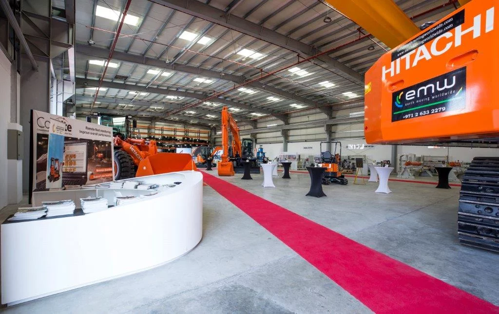OPENING nieuwe bedrijfsgebouwen Middle East Crane