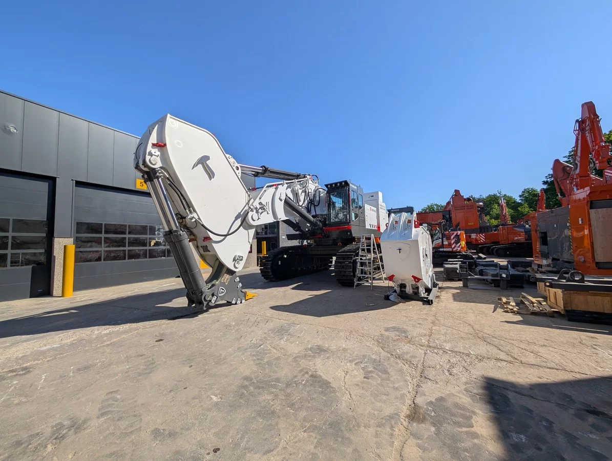 Eiffage kiest voor Hitachi EX1200-7 graafmachines met Sunton Ripper bij bouw EPR2-reactoren in Penly