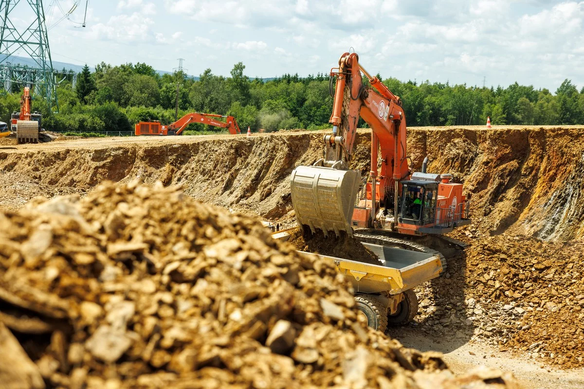 Jan De Nul zet nieuwe Hitachi ZX690LCH-7 in in België