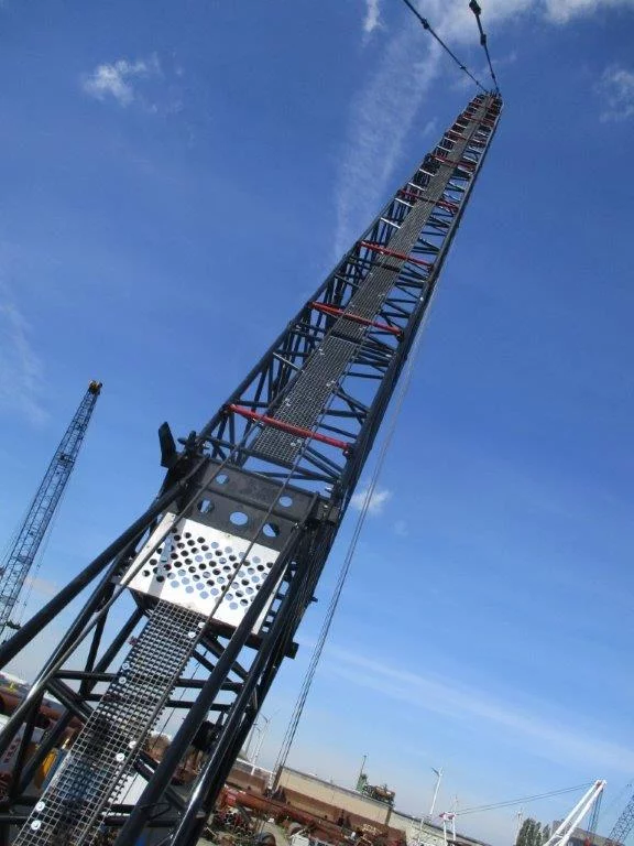 HERBOSCH-KIERE breidt haar vloot uit met twee nieuwe Hitachi-Sumitomo kranen