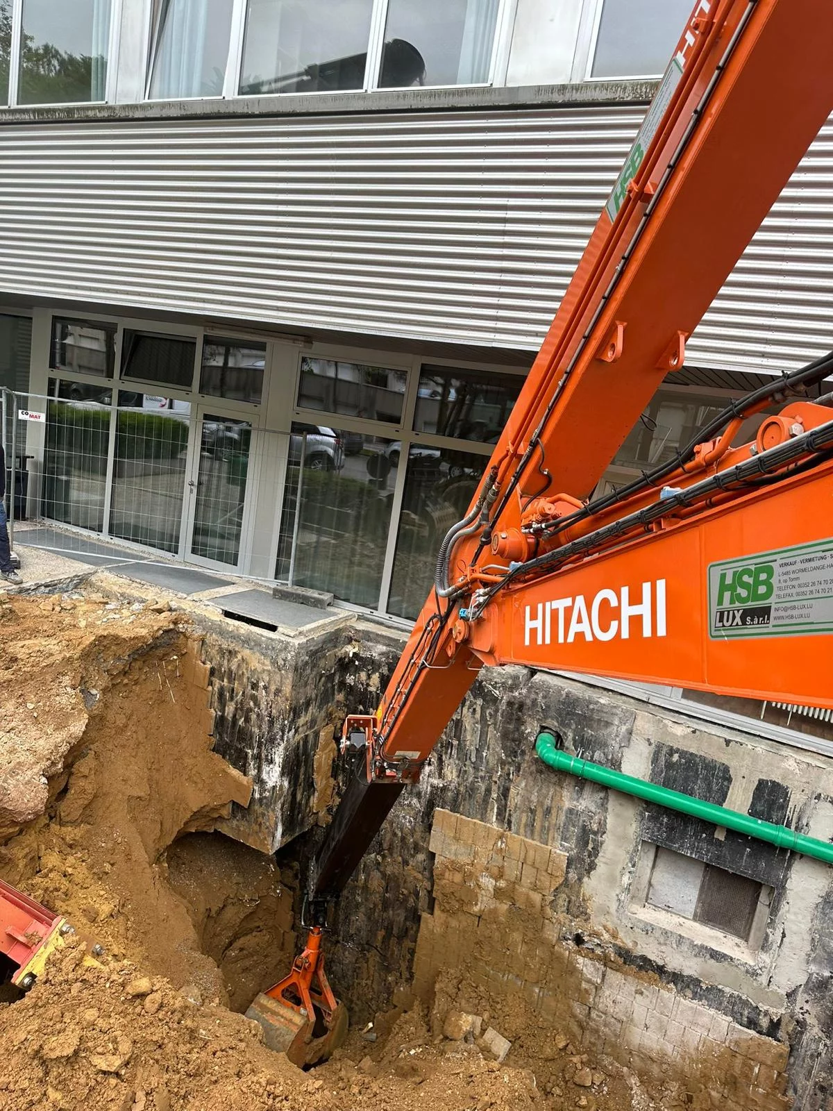 HSB Rental ZX135 CTA werf Luxemburg stad