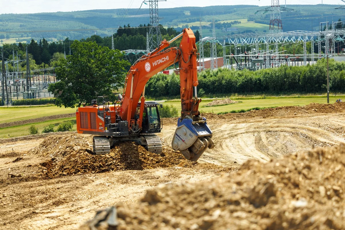 Jan De Nul zet nieuwe Hitachi ZX690LCH-7 in in België