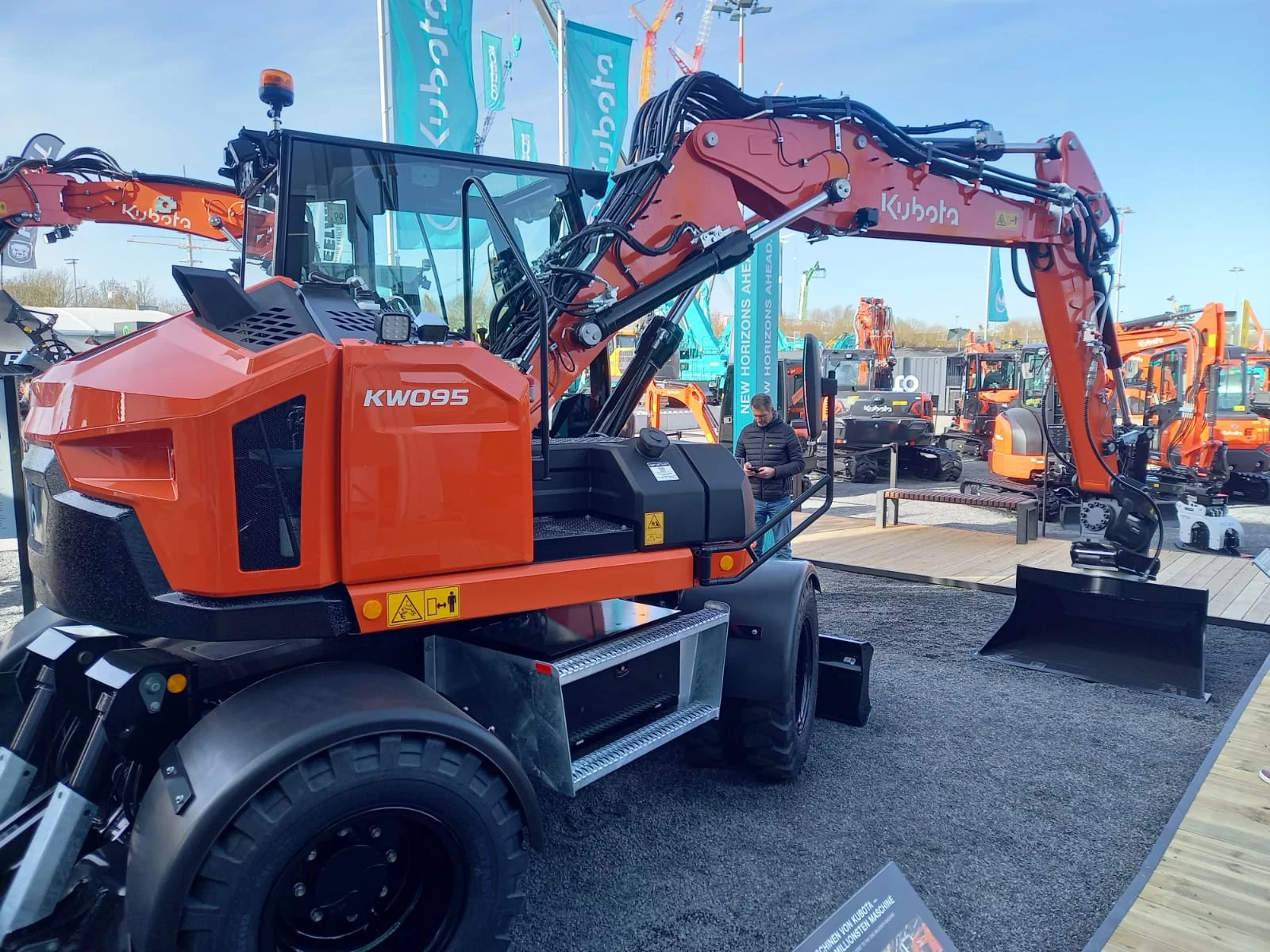 Kubota onthult nieuwe mobiele graafmachines op bauma 2025