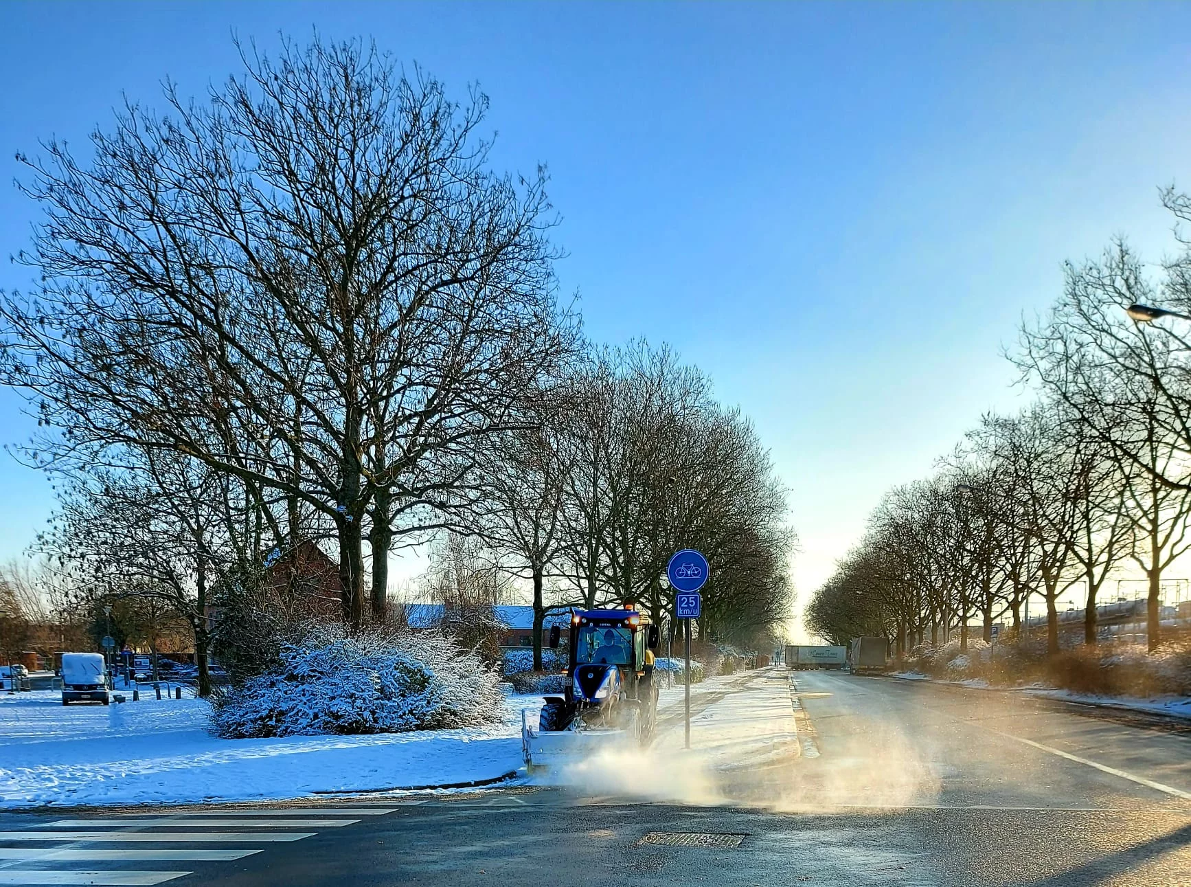 Winterdienst Stad Antwerpen met 13 New Holland tractoren