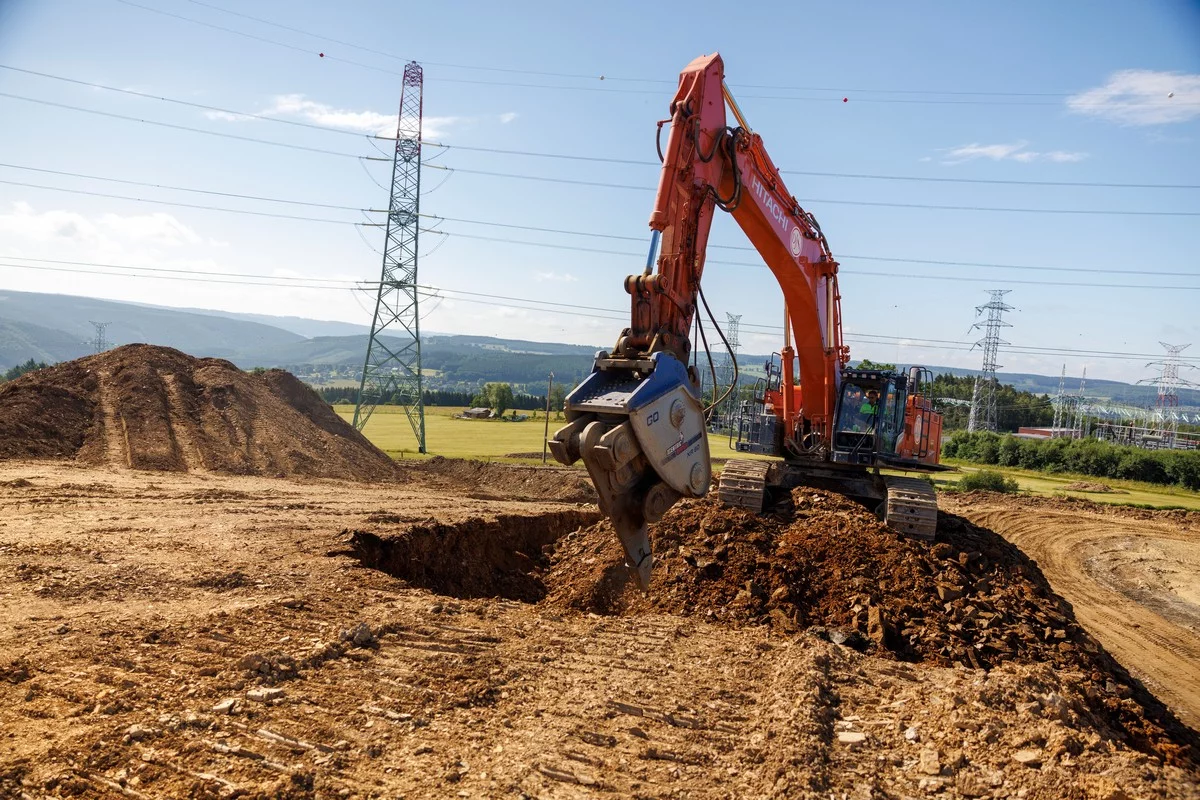 Jan De Nul zet nieuwe Hitachi ZX690LCH-7 in in België