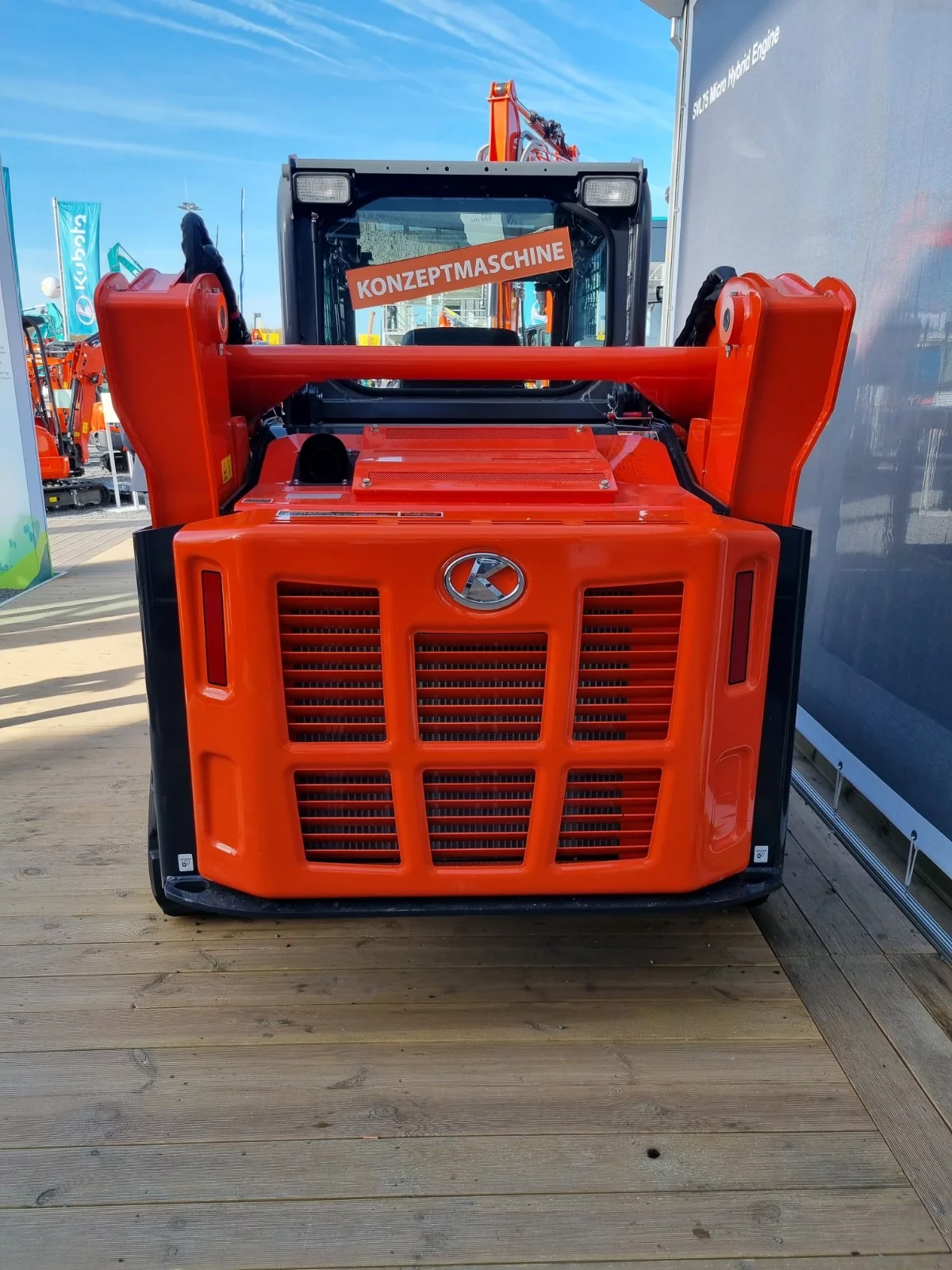 Kubota opent nieuwe skid-steer loader fabriek in Amerika