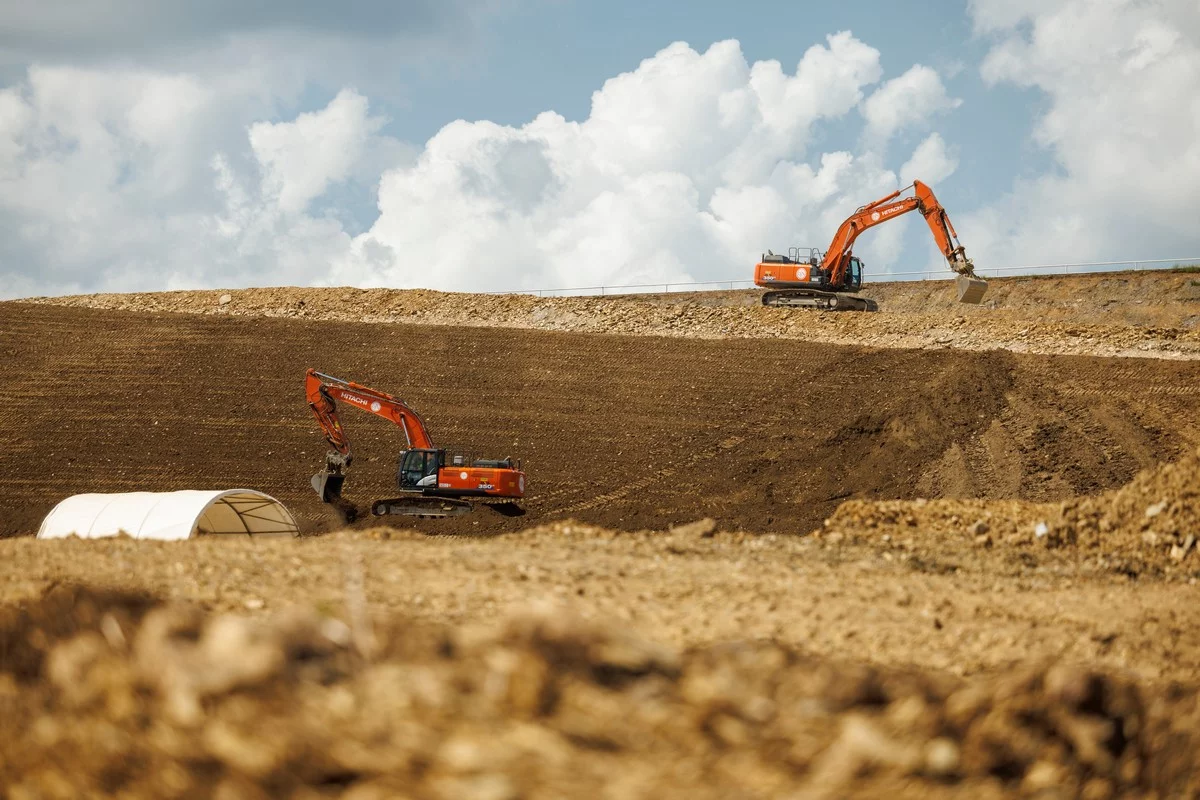 Jan De Nul zet nieuwe Hitachi ZX690LCH-7 in in België
