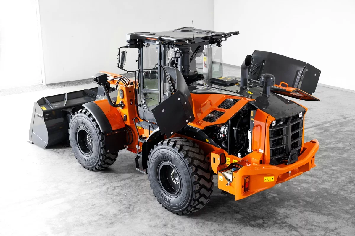 Nieuwe Hitachi wiellader ZW160-7