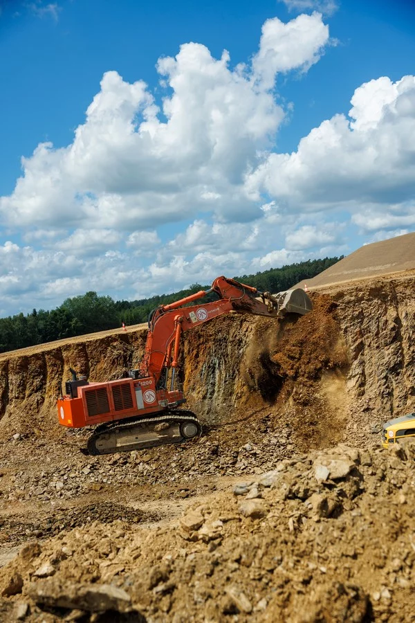 Jan De Nul zet nieuwe Hitachi ZX690LCH-7 in in België