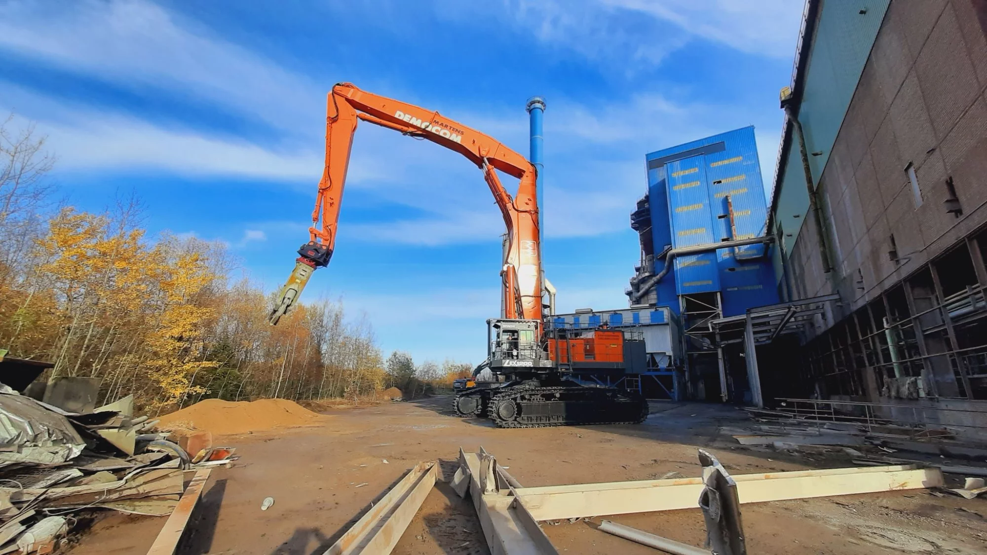 Martens Democom neemt EX1200-7 high demolition in dienst