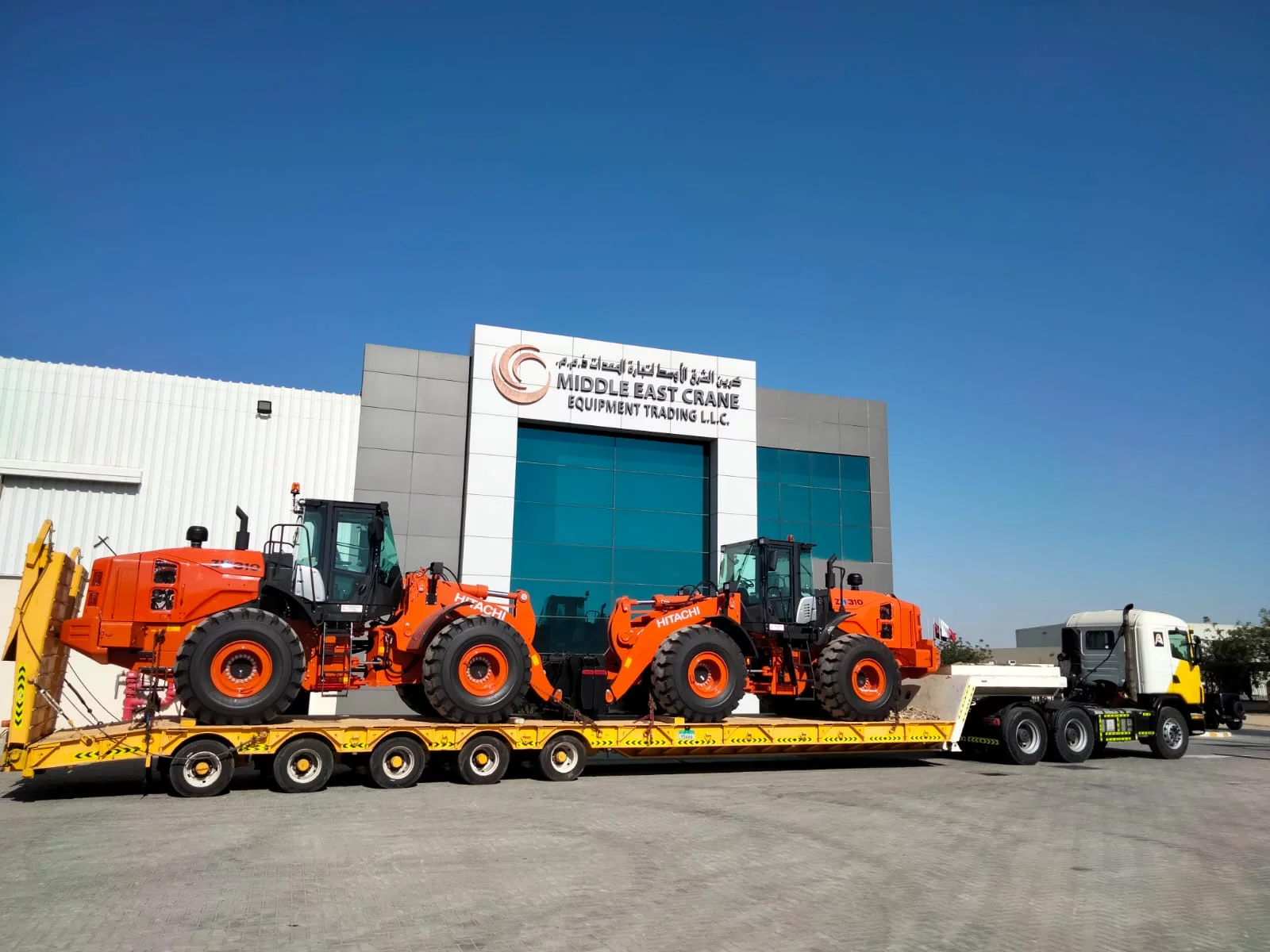 Levering van 6 nieuwe Hitachi wielladers ZW310 voor Aertssen Machinery Services