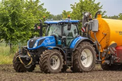 Afbeelding New Holland T7  LANGE WIELBASIS