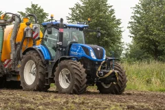 Afbeelding New Holland T7  LANGE WIELBASIS